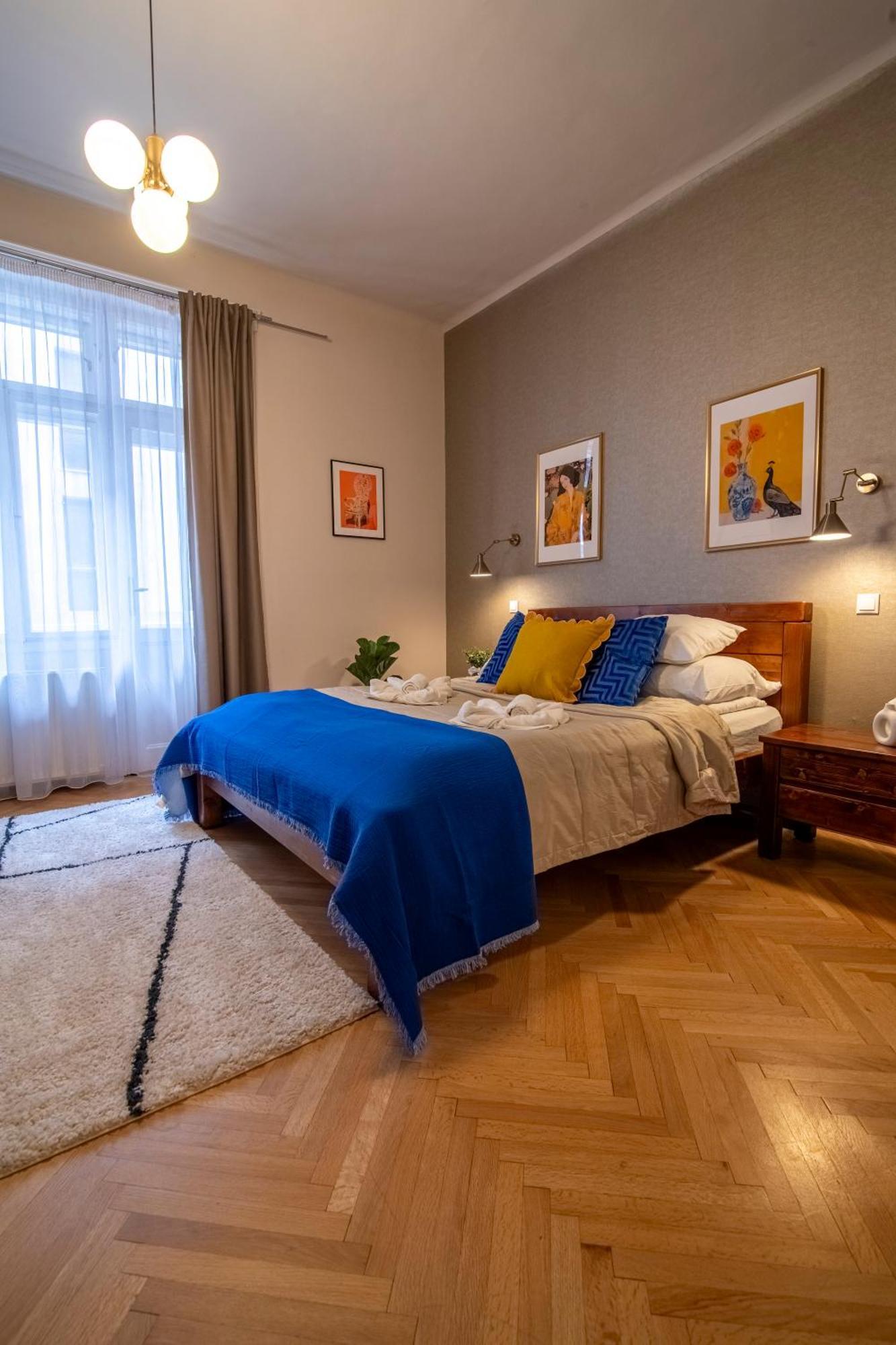 Be A Budapester Extérieur photo
